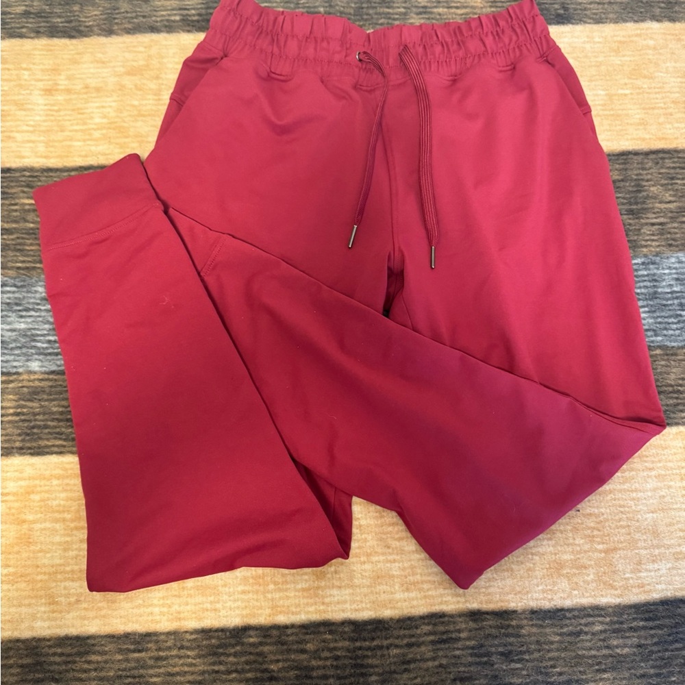 Barbella joggers cranberry red sz L EUC with pockets